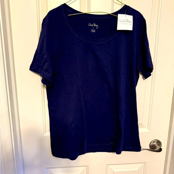 Coral Bay Tops - NWT Women’s Coral Bay Navy Top Sz Large